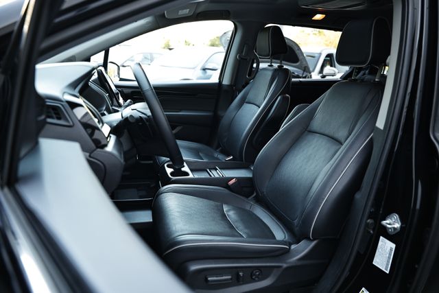 2022 Honda Odyssey Elite photo 14