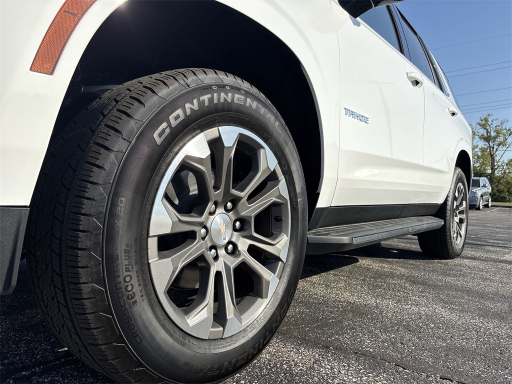 2025 Chevrolet Tahoe LS photo 18