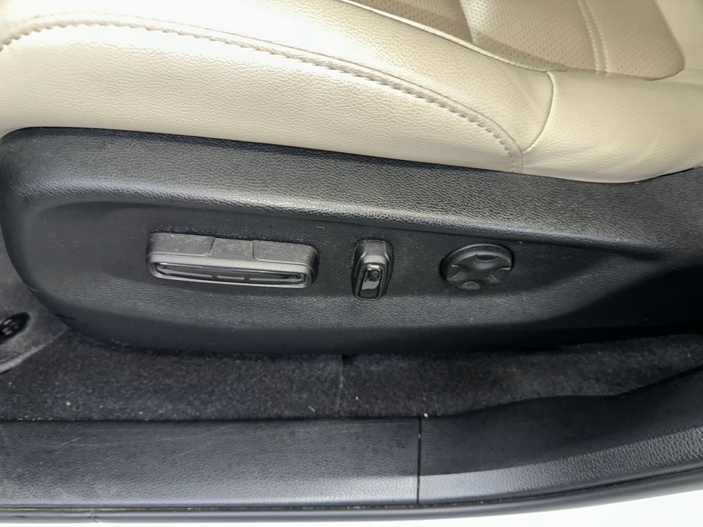 2022 Honda CR-V EX-L photo 3