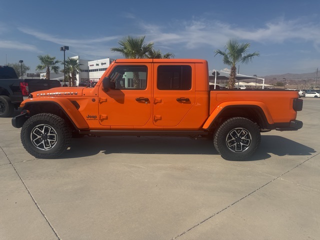 2025 Jeep Gladiator Rubicon photo 2