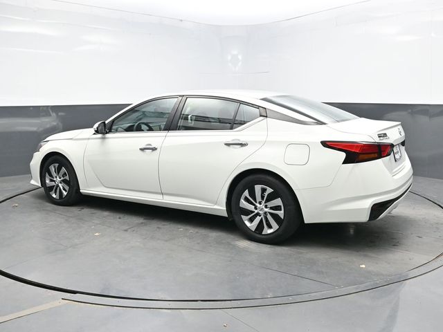 2021 Nissan Altima 2.5 S photo 4