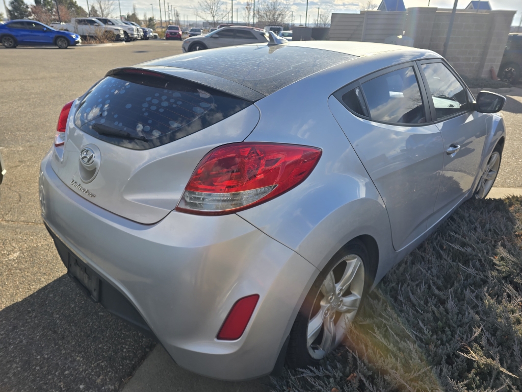 2012 Hyundai Veloster photo 4