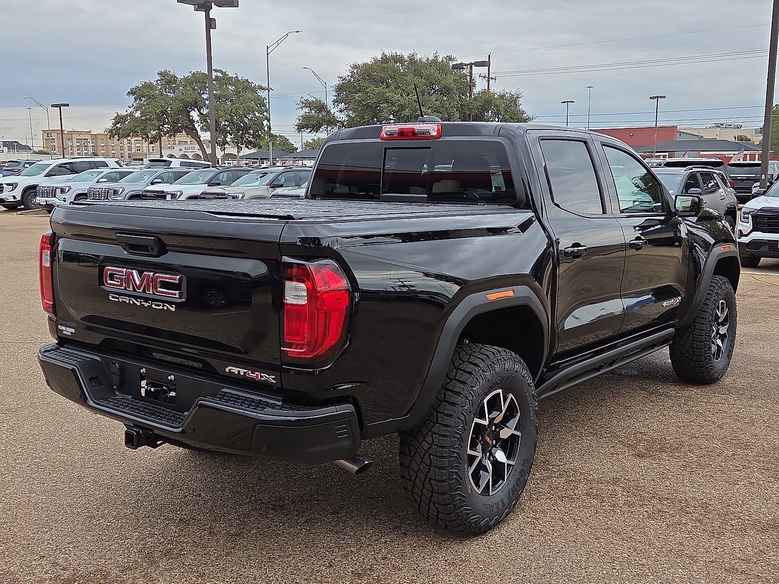 2026 Gmc Canyon AT4X photo 4