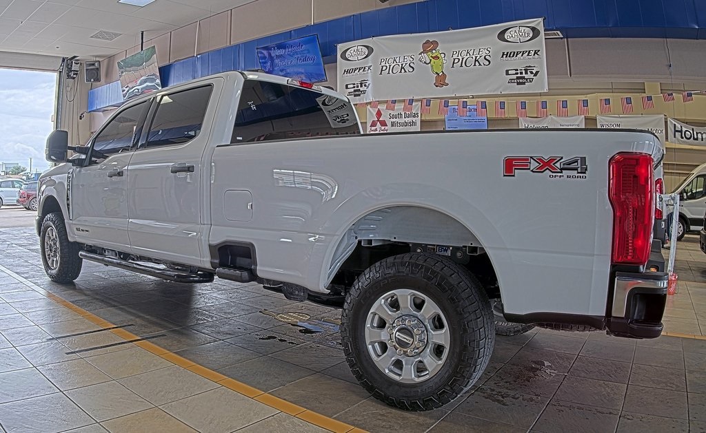 2024 Ford F-250 photo 3