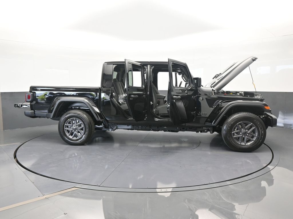 2025 Jeep Gladiator Sport S photo 62