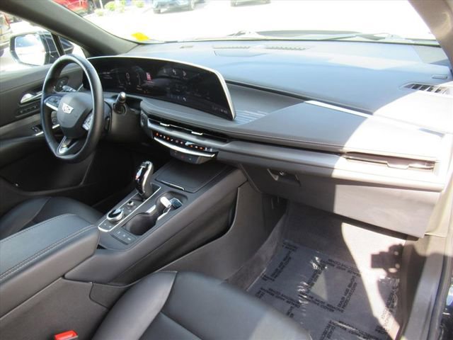 2025 Cadillac XT4 Premium Luxury photo 12