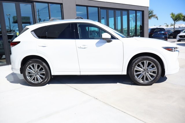 2025 Mazda CX-5 2.5 Turbo Signature photo 2