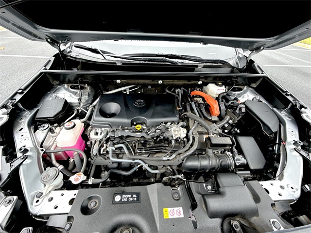 2022 Toyota RAV4 Hybrid SE photo 39