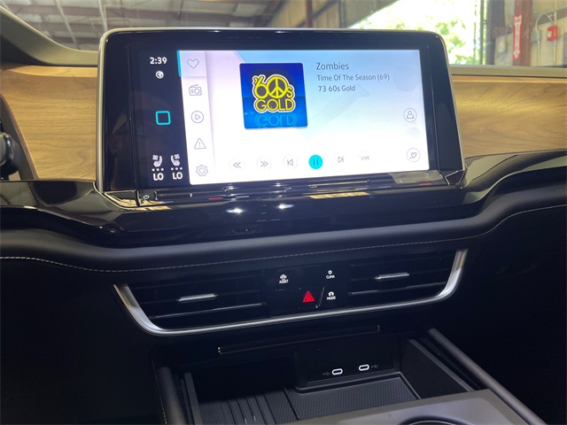 2026 Volkswagen Atlas SE photo 16