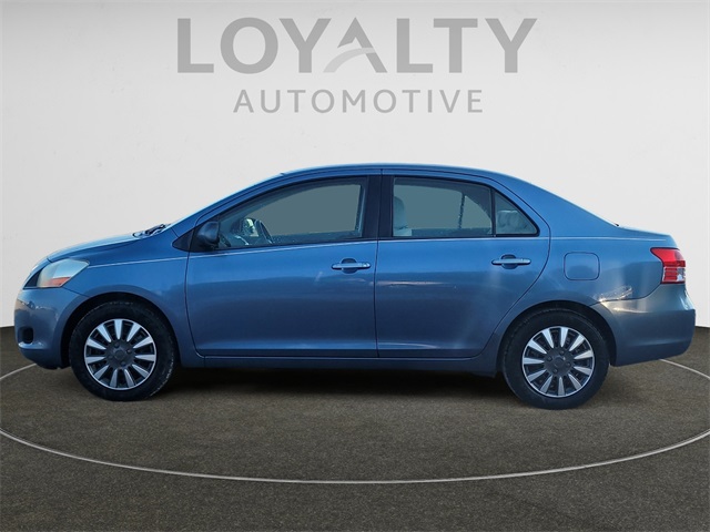 2007 Toyota Yaris Base photo 2