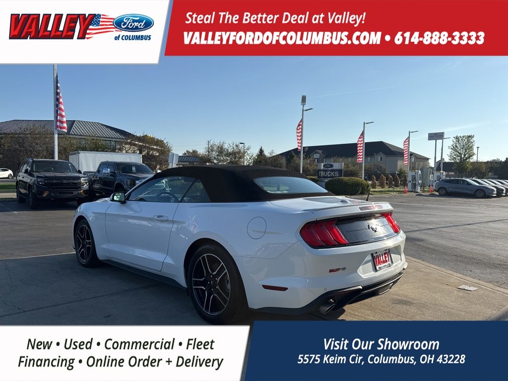 2023 Ford Mustang EcoBoost Premium photo 4