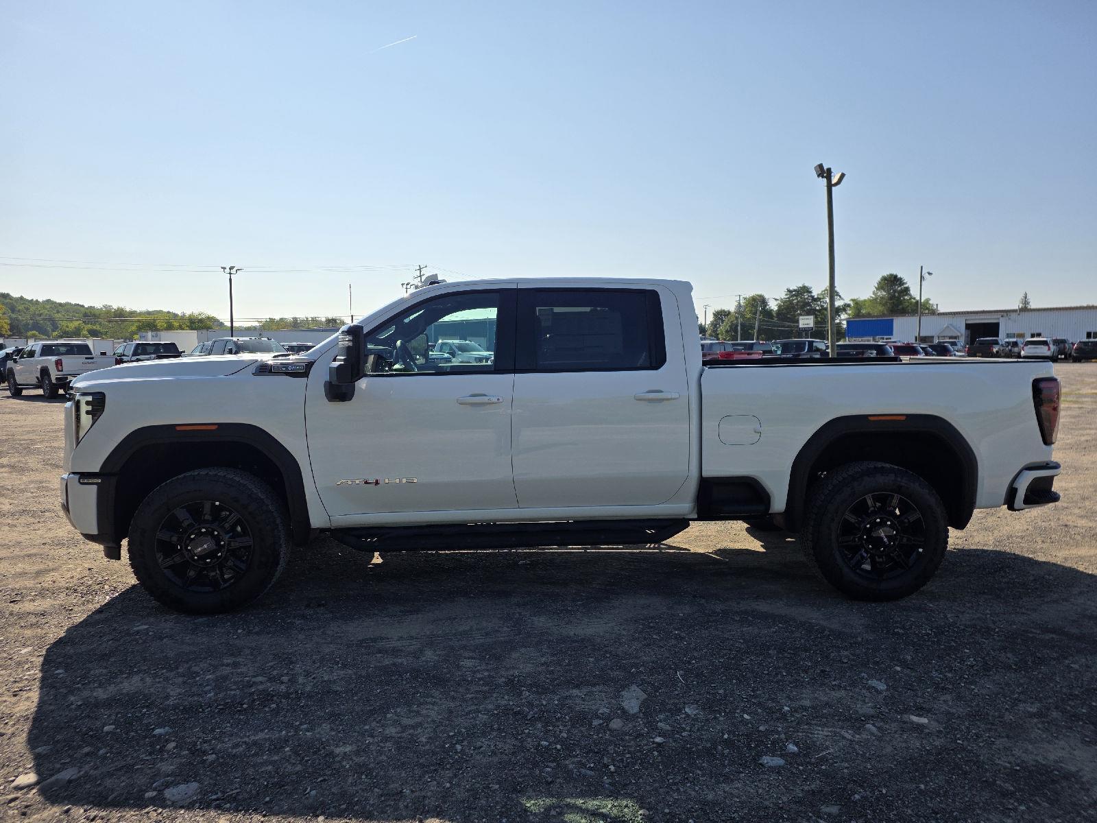 2025 Gmc Sierra 2500 HD AT4 photo 2