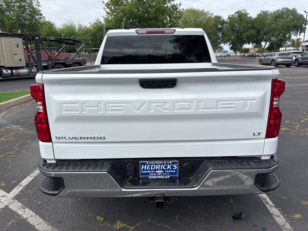 2025 Chevrolet Silverado 1500 LT photo 4