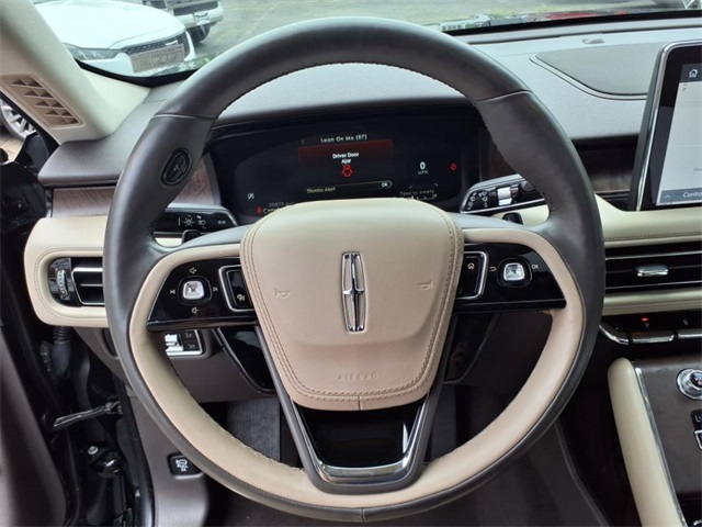 2020 Lincoln Aviator Reserve photo 24