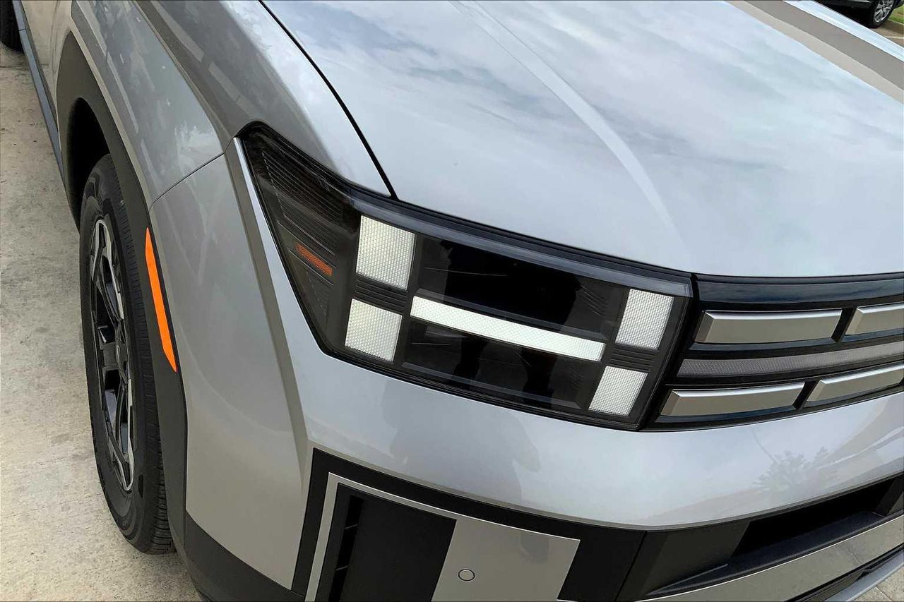 2026 Hyundai Santa Fe SEL photo 10