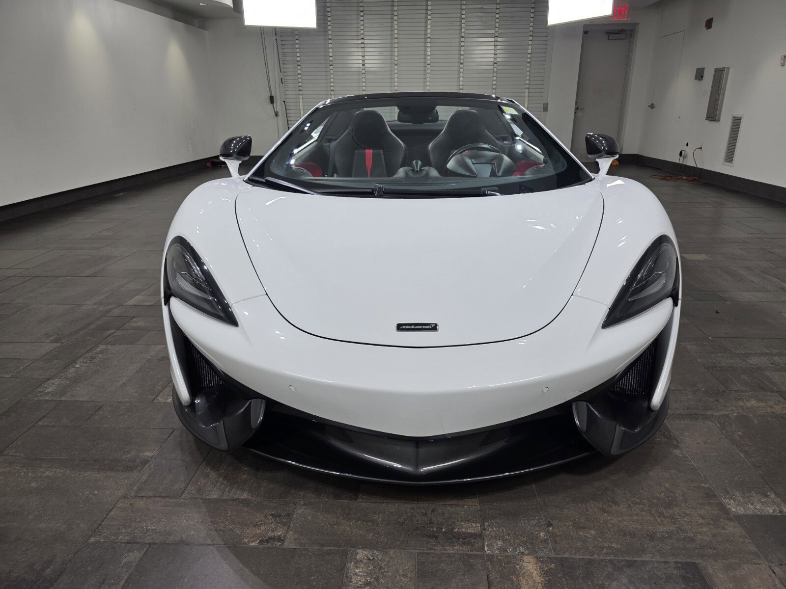 2019 Mclaren 570S Spider photo 2