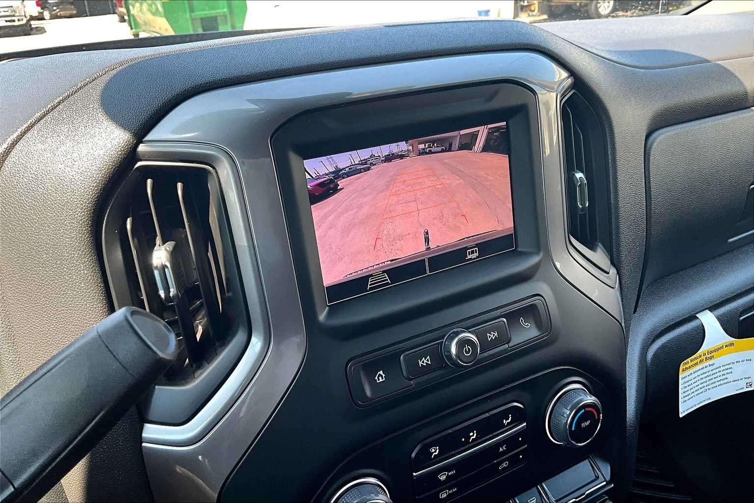 2023 Chevrolet Silverado 1500 Custom photo 24