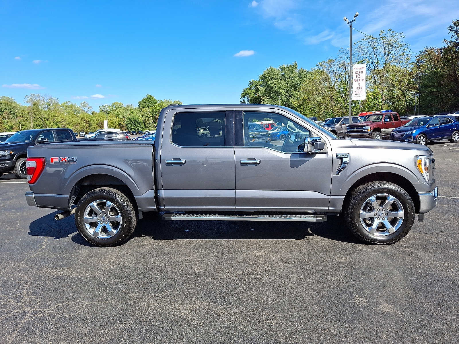 2022 Ford F-150 Lariat photo 7