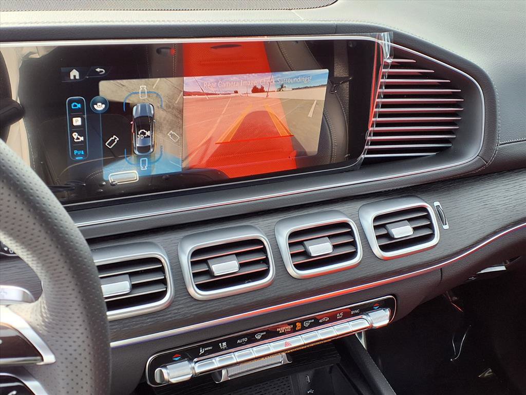 2026 Mercedes Benz GLE 450 4MATIC photo 3