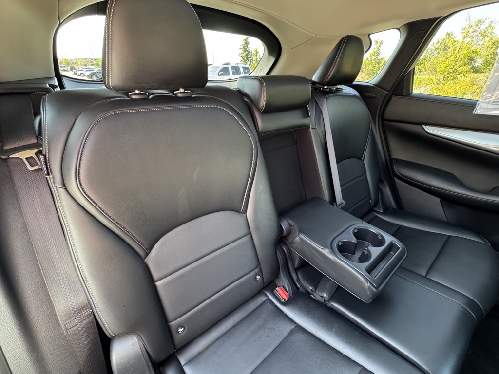 2021 Infiniti QX50 Luxe photo 26