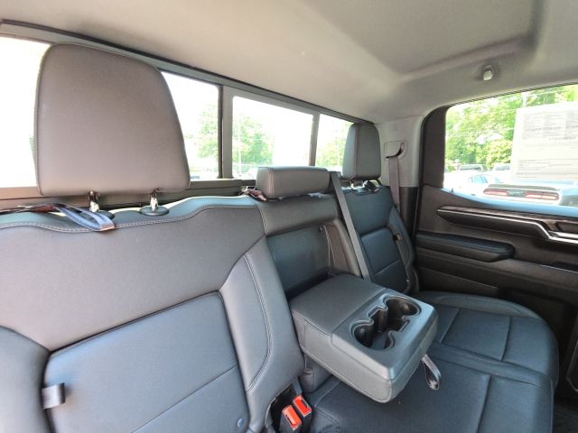 2023 Chevrolet Silverado 1500 LTZ photo 13