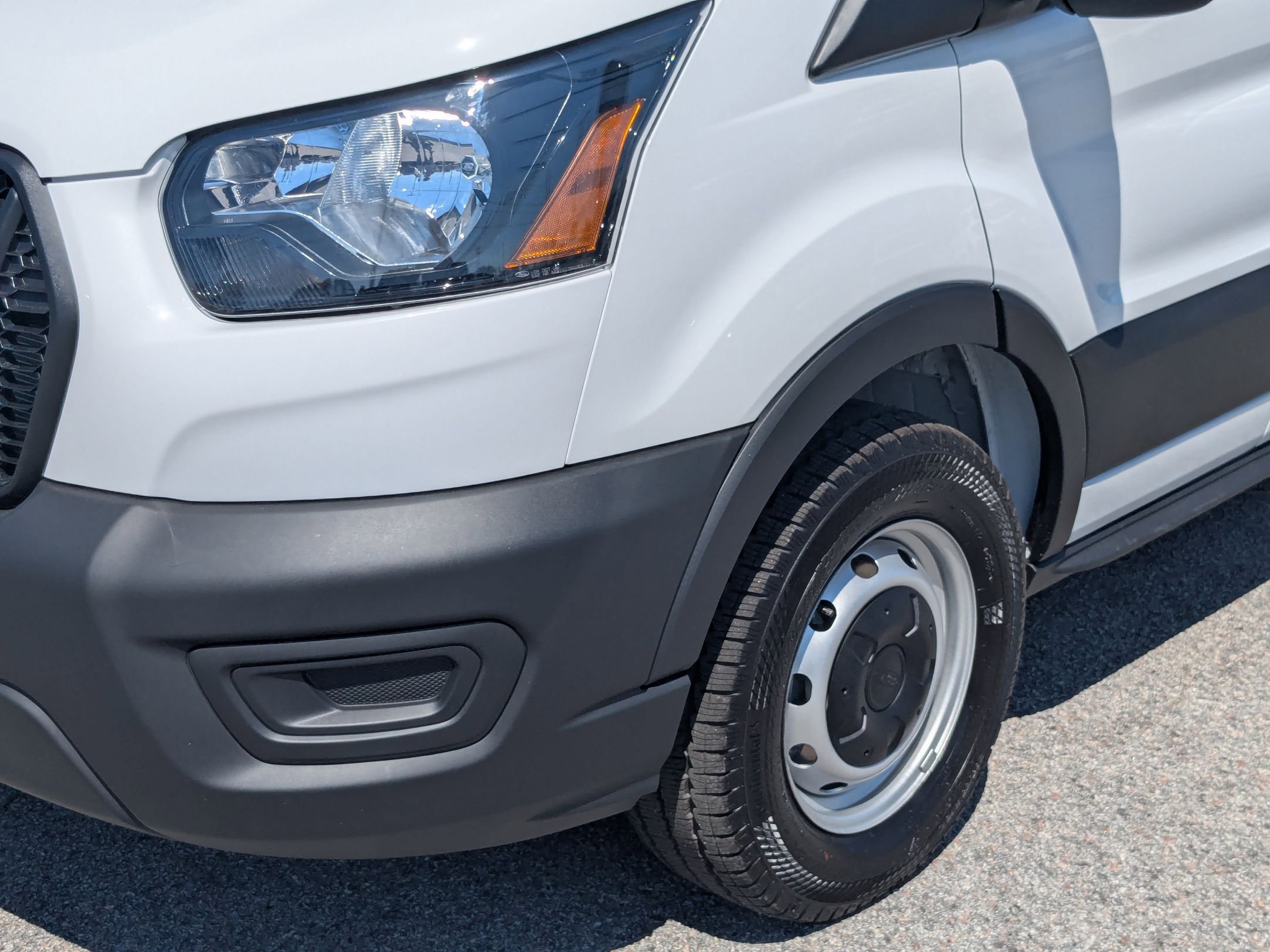 2025 Ford Transit Cargo Van photo 8