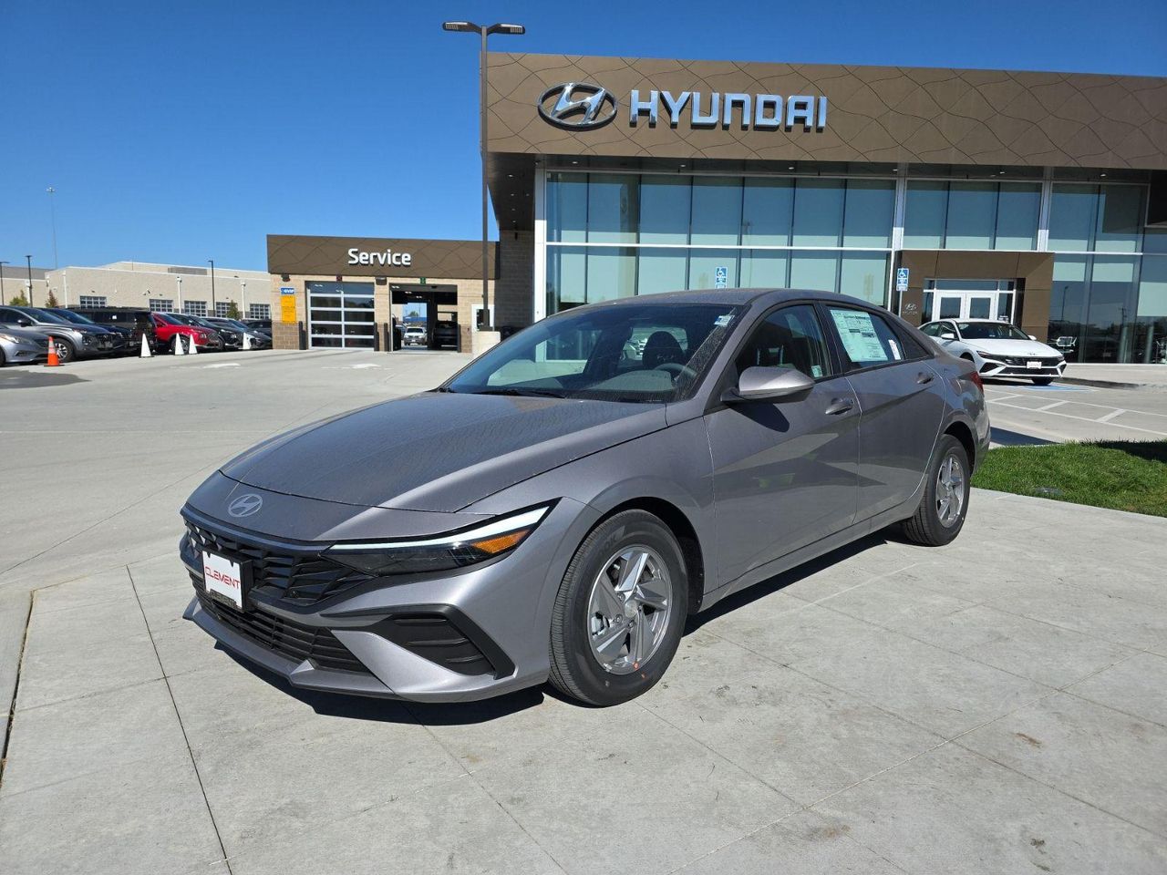 2025 Hyundai Elantra SE