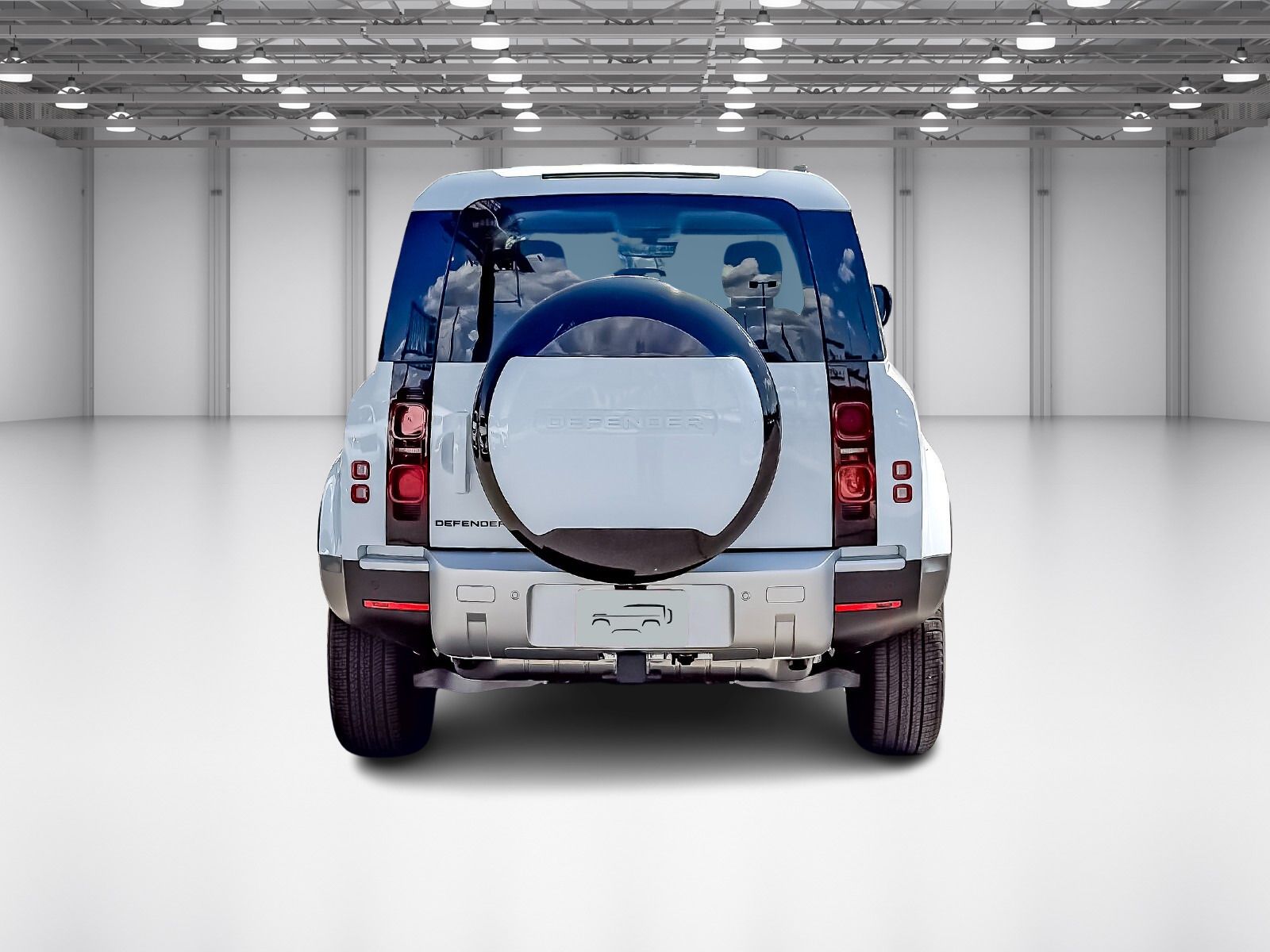 2025 Land Rover Defender 110 S photo 4