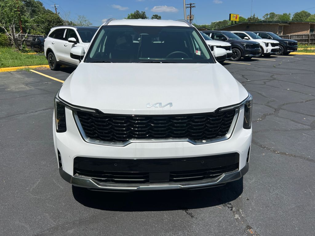 2025 Kia Sorento S photo 8