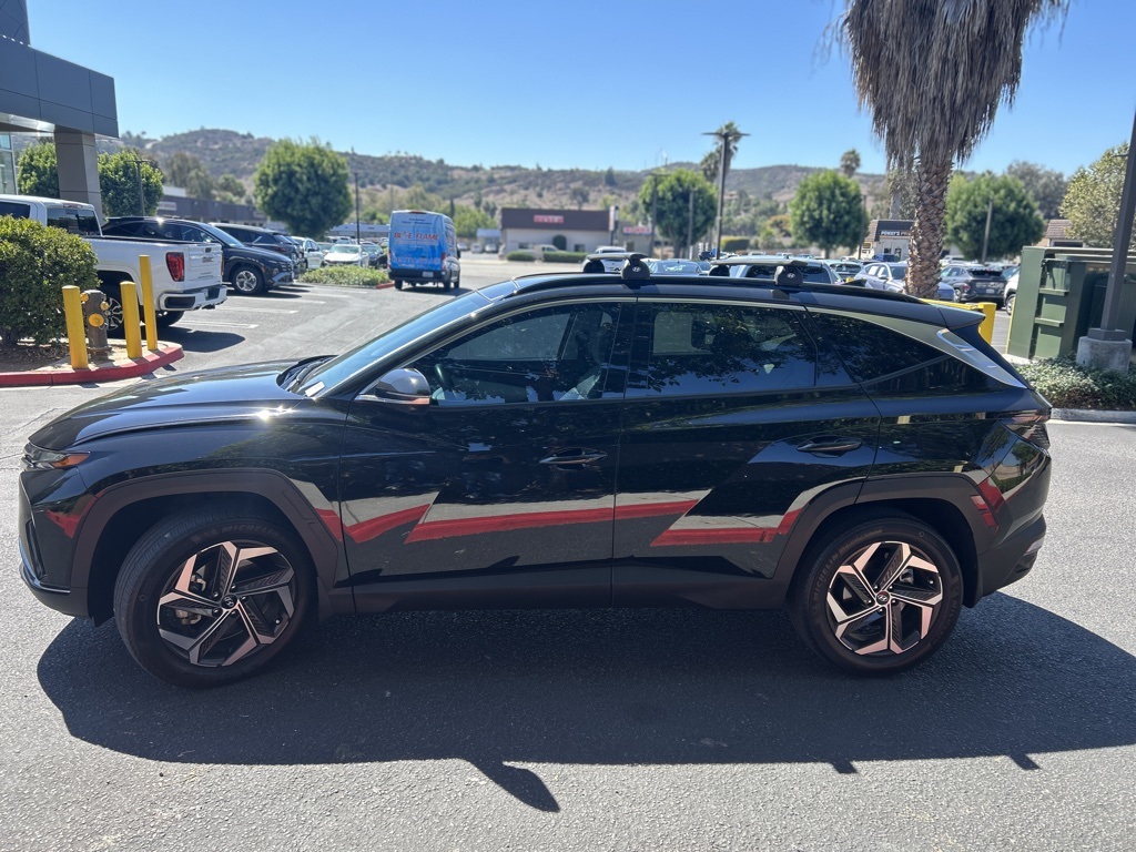 2023 Hyundai Tucson Hybrid Limited photo 2