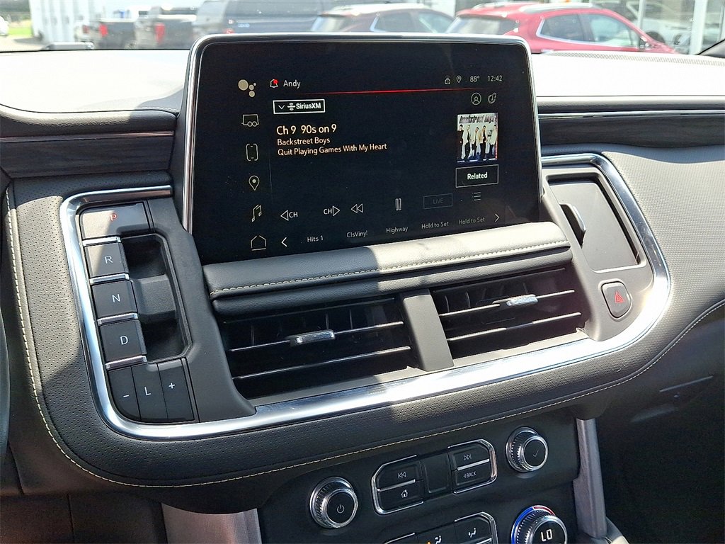 2023 Gmc Yukon XL SLT photo 16
