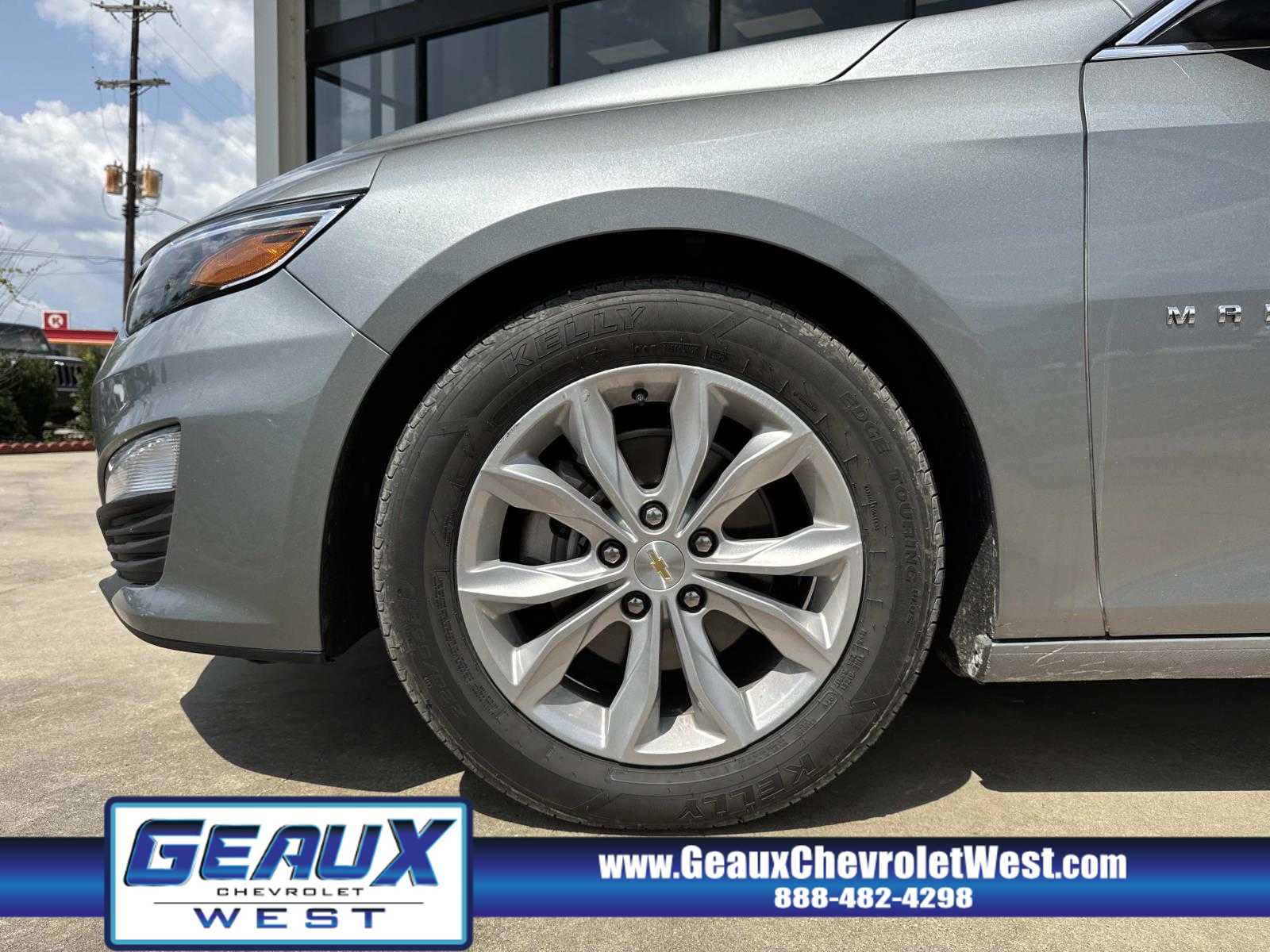 2024 Chevrolet Malibu 1LT photo 4