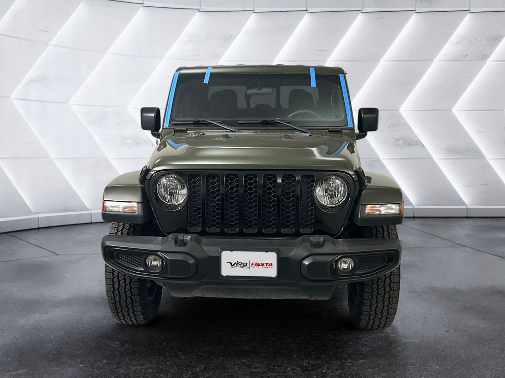 2023 Jeep Gladiator Willys photo 2