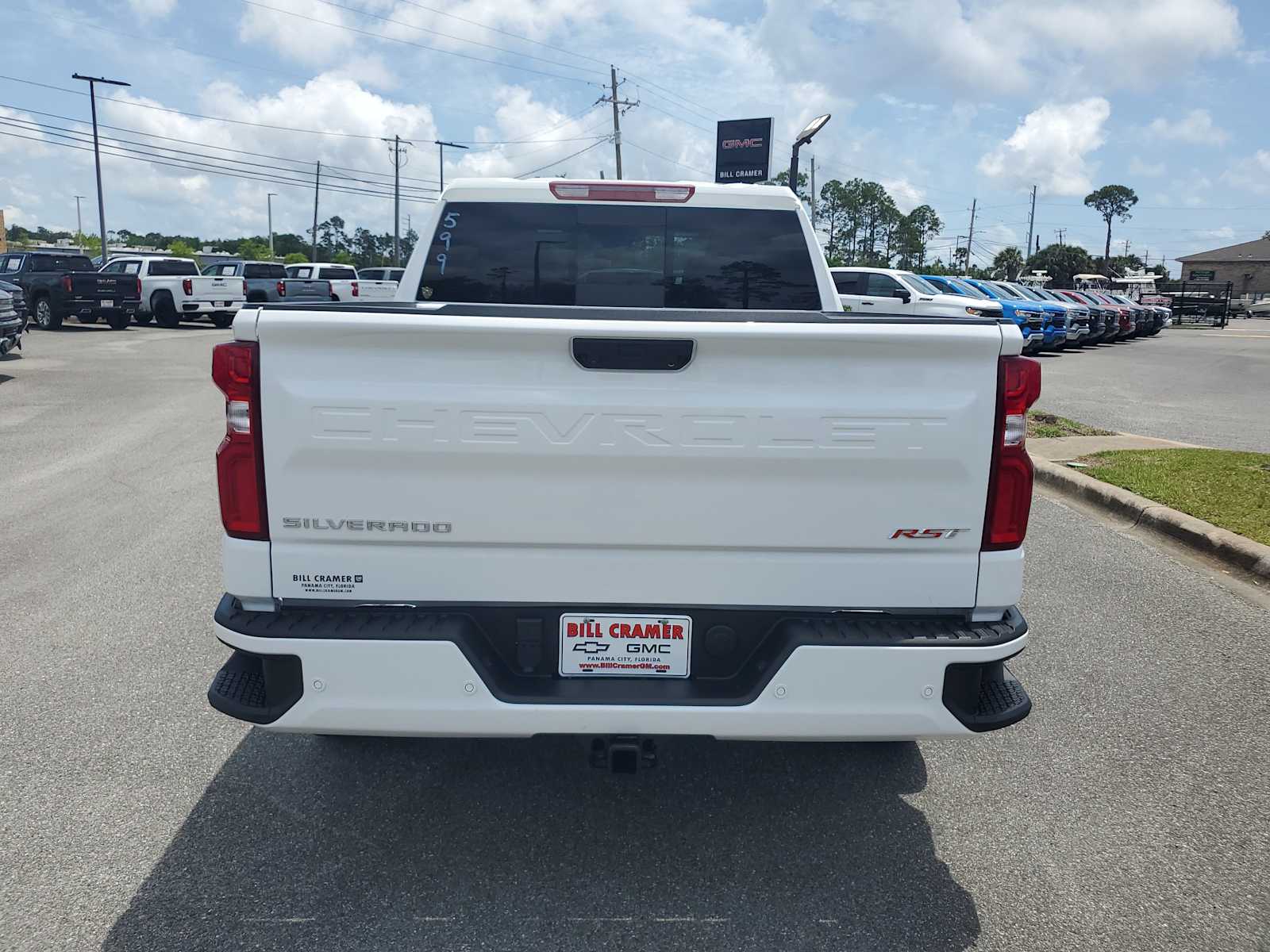 2025 Chevrolet Silverado 1500 RST photo 4
