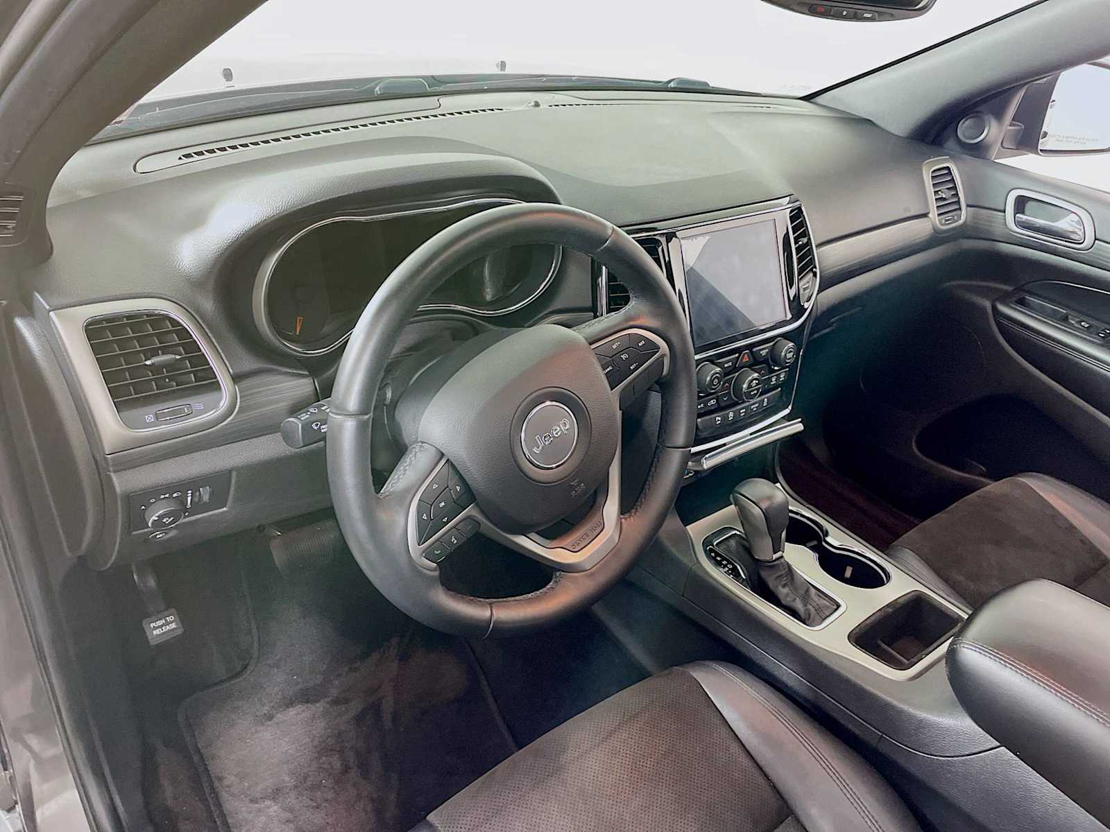 2019 Jeep Grand Cherokee Altitude photo 7