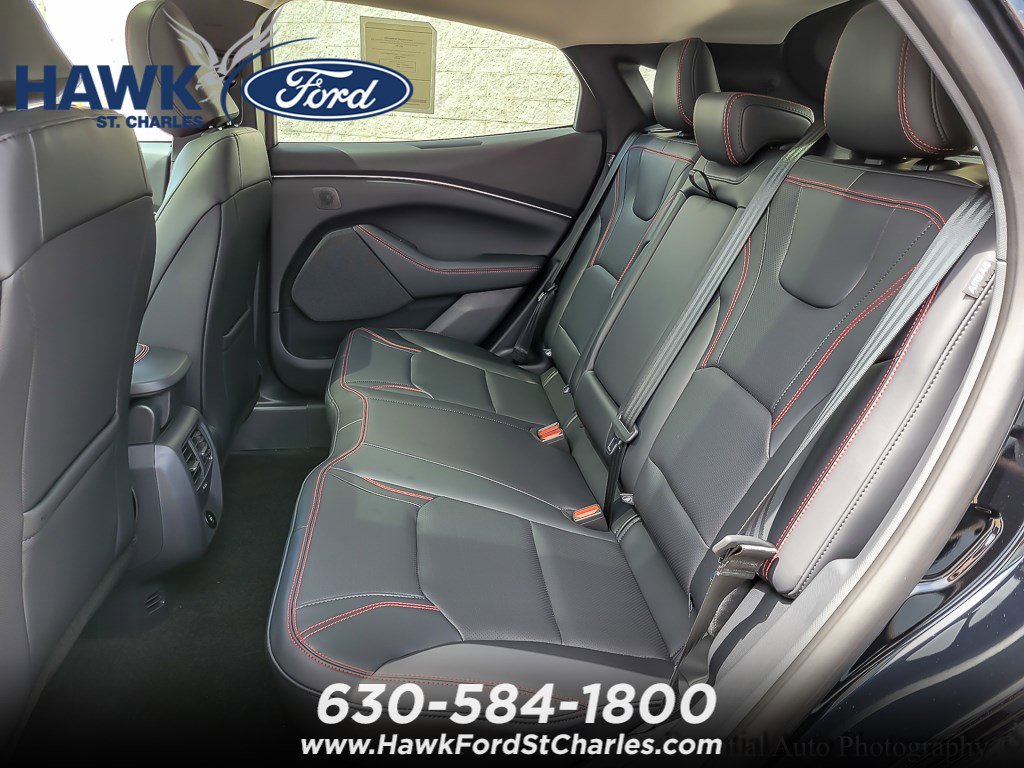 2025 FORD MUSTANG MACH-E - Image 9