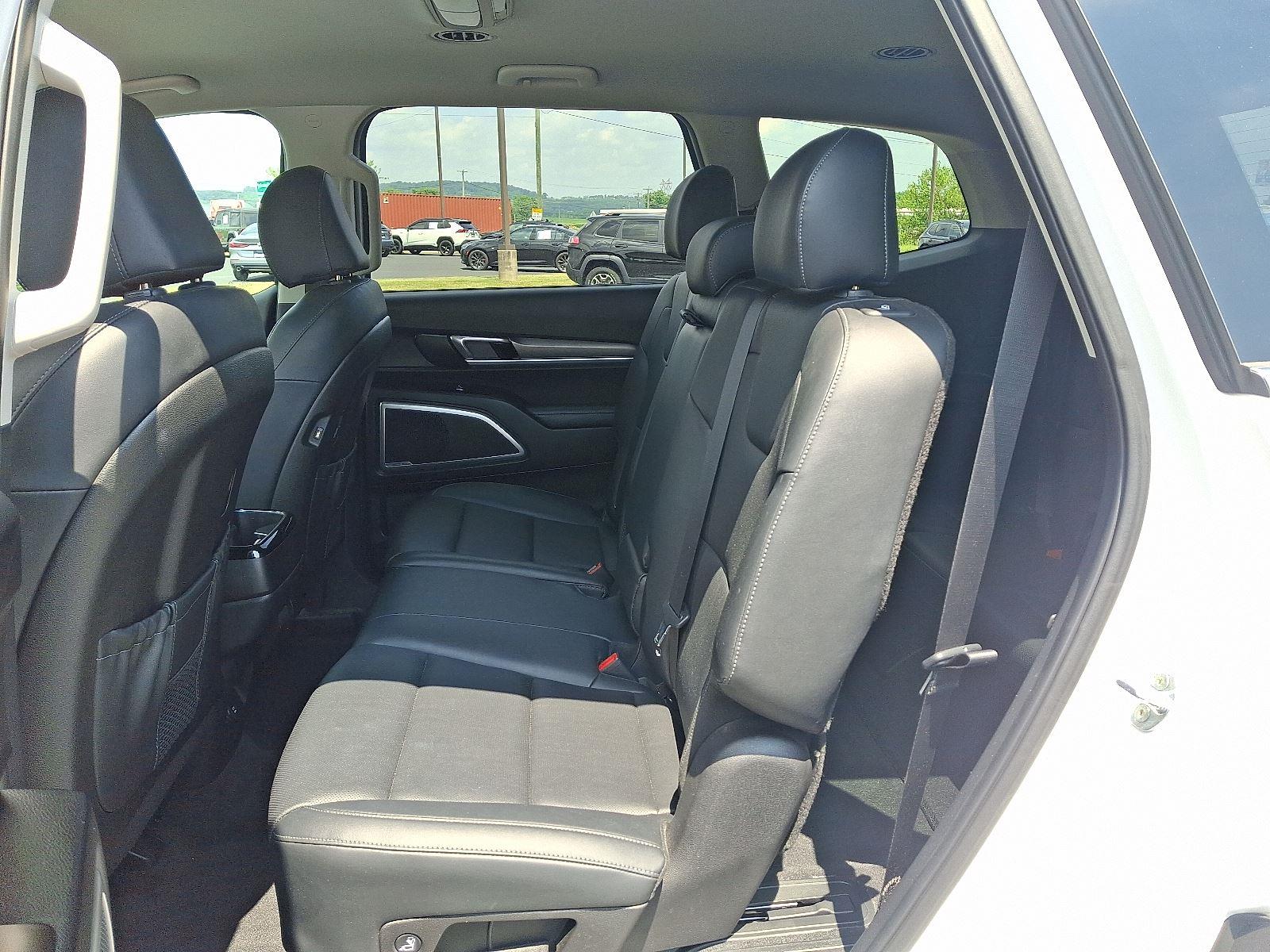 2022 Kia Telluride LX photo 10