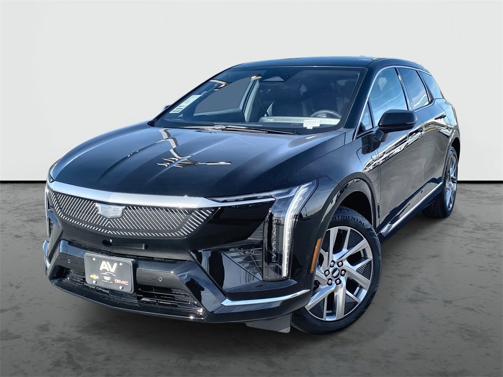2026 Cadillac OPTIQ Luxury's photo