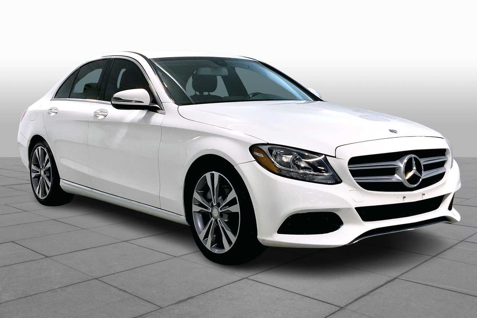 Used 2017 Mercedes-Benz C-Class C300 with VIN 55SWF4JBXHU183726 for sale in Kansas City