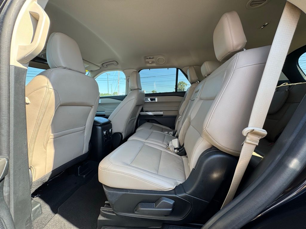 2024 Ford Explorer Limited photo 3