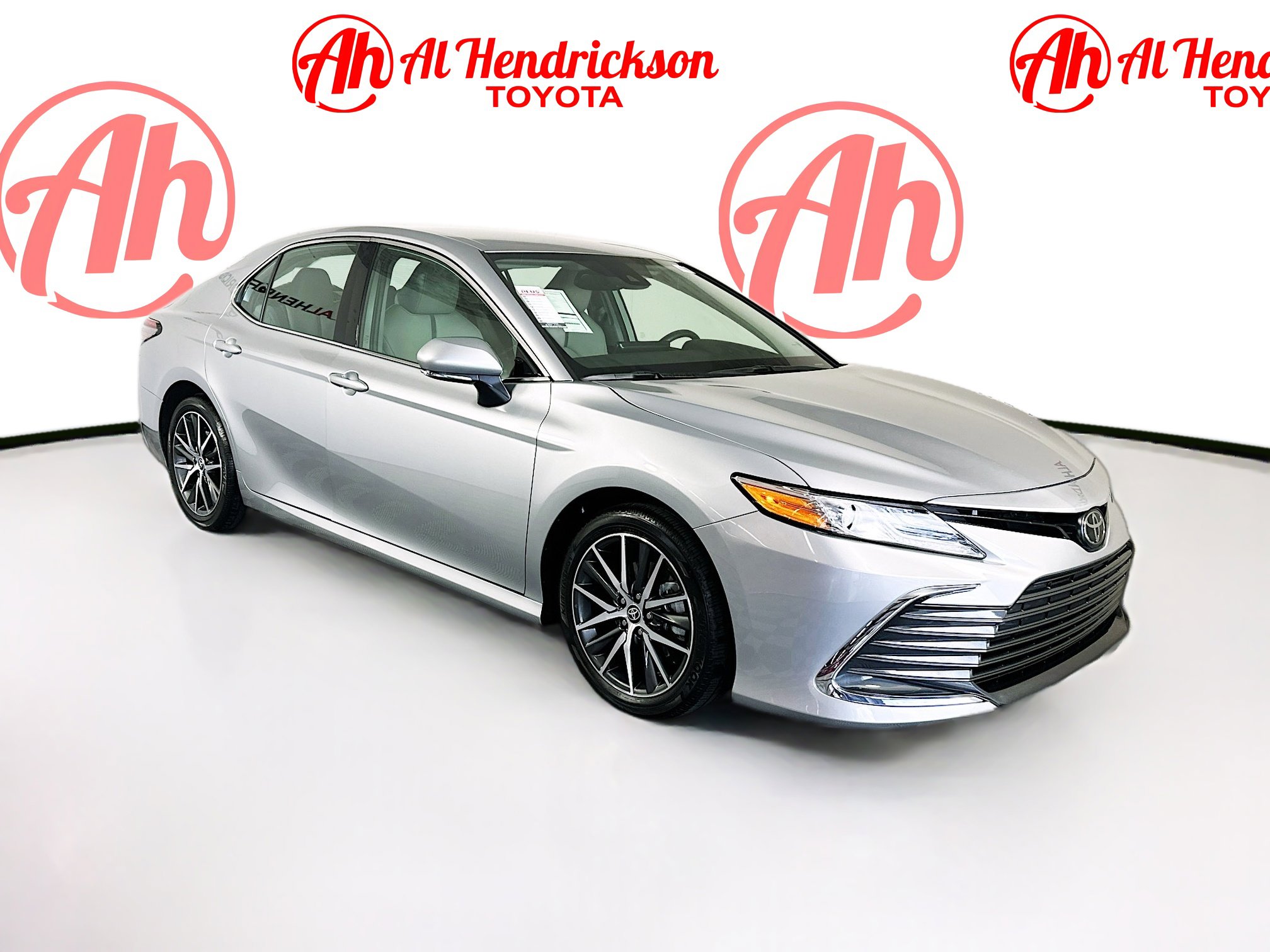 2023 Toyota Camry XLE's photo