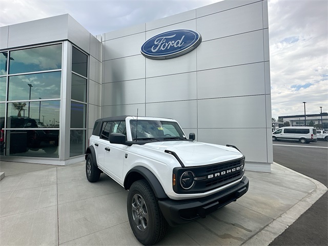 2025 Ford Bronco 4-Door Big Bend's photo