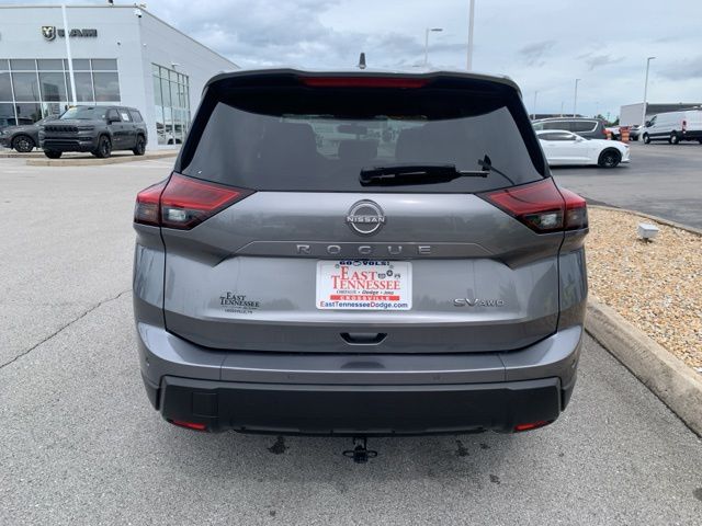 2024 Nissan Rogue SV photo 6