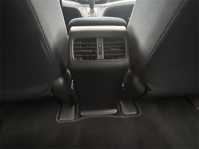 2015 Honda CR-V LX photo 24