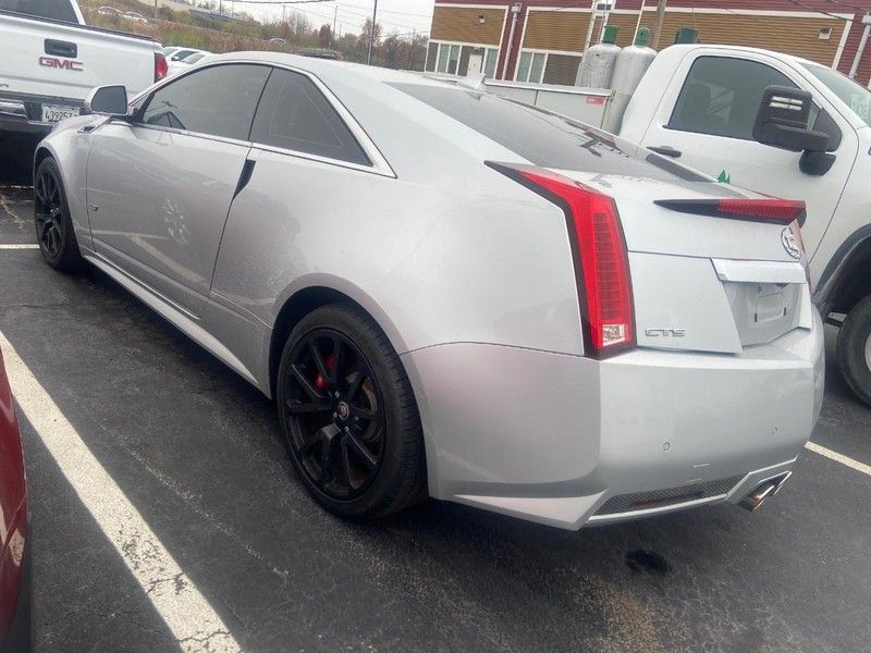 2012 Cadillac CTS V Base photo 2