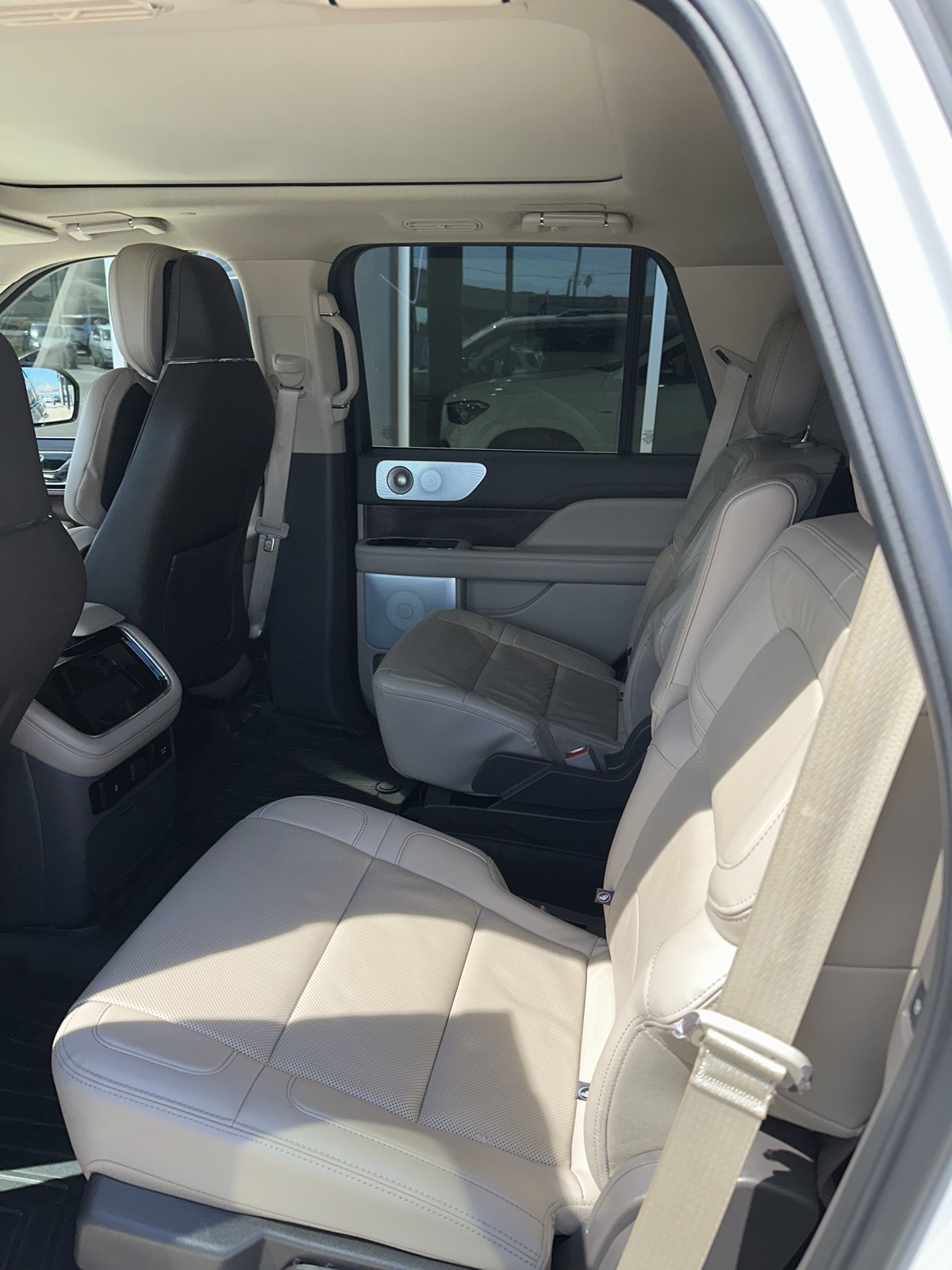 2024 Lincoln Navigator Reserve photo 5
