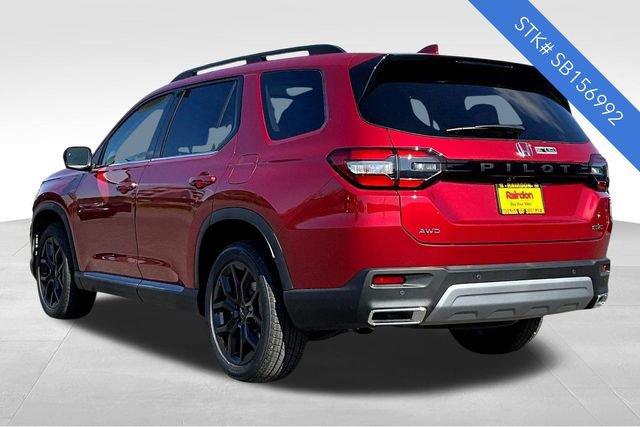 2025 Honda Pilot Touring photo 2