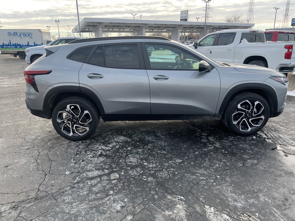 2024 CHEVROLET TRAX - Image 5