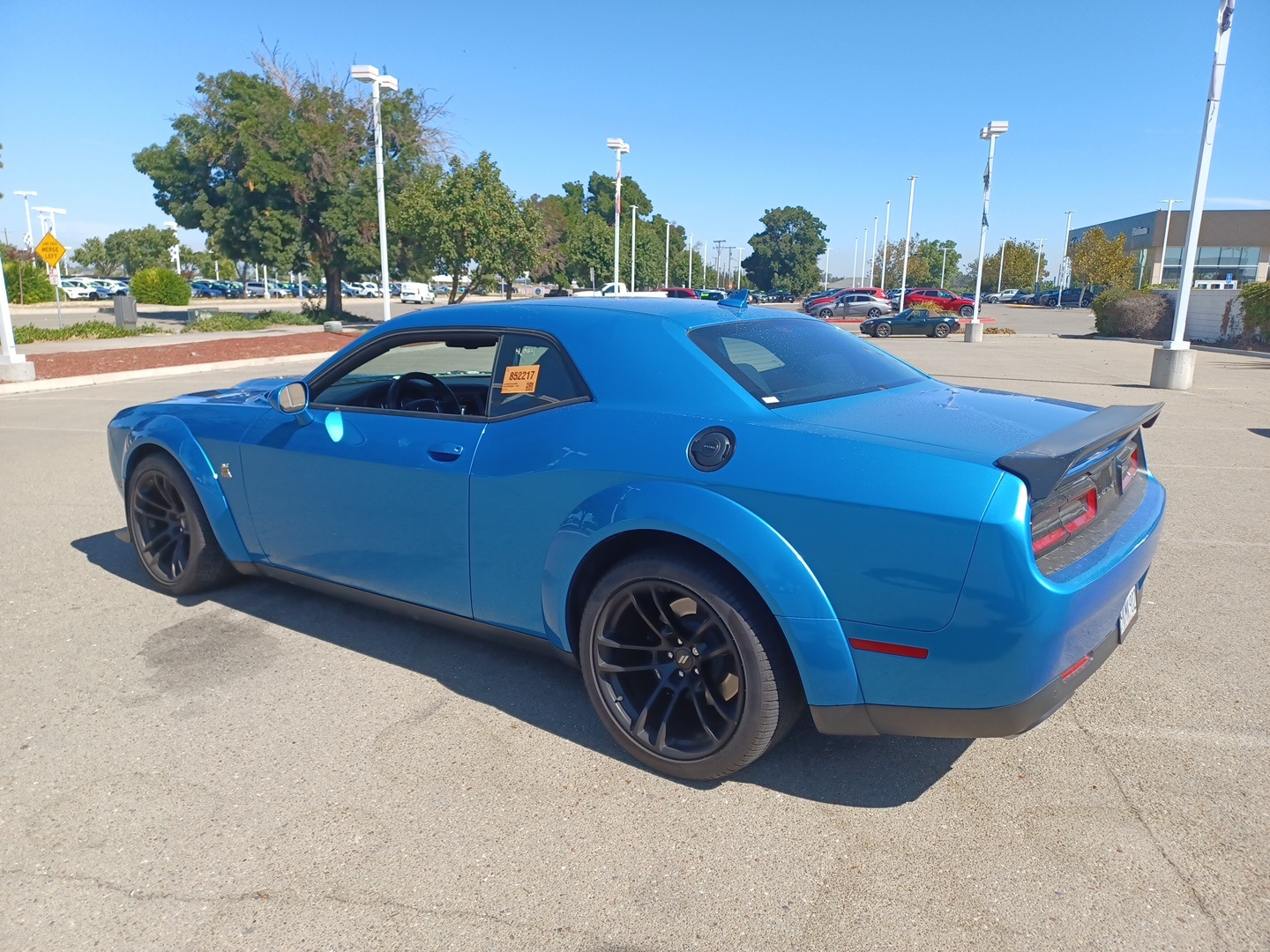 2023 Dodge Challenger R/T Scat Pack Widebody photo 5