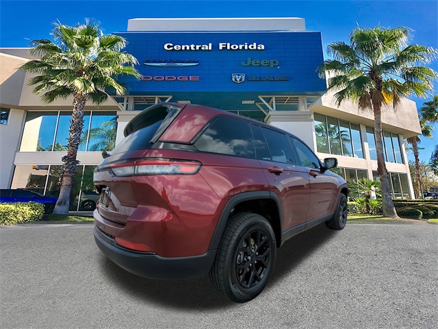 2025 Jeep Grand Cherokee Altitude X photo 3